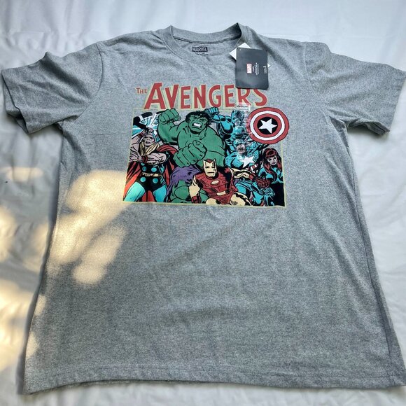 Marvel Other - NWT Marvel Avengers T-shirt Size M